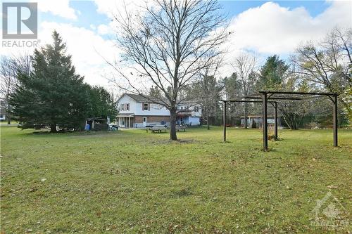 40 Dochart Street, Braeside, ON - Outdoor