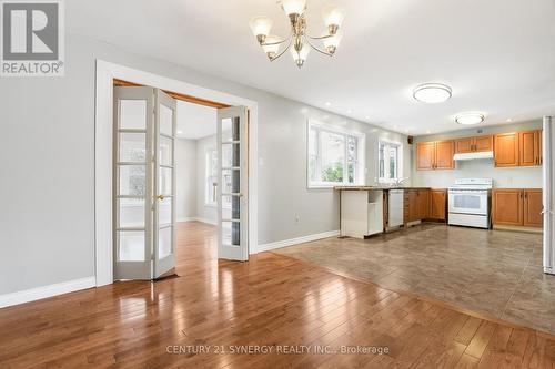 40 Dochart Street, Mcnab/Braeside, ON - Indoor Photo Showing Kitchen