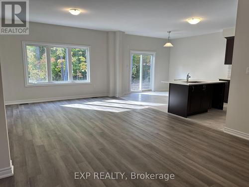 255 Beechwood Forest Lane, Gravenhurst, ON - Indoor Photo Showing Other Room