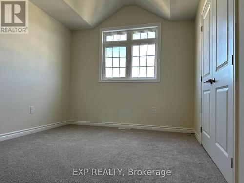 255 Beechwood Forest Lane, Gravenhurst, ON - Indoor Photo Showing Other Room