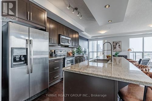 904 - 330 Ridout Street N, London, ON - Indoor Photo Showing Kitchen With Double Sink With Upgraded Kitchen