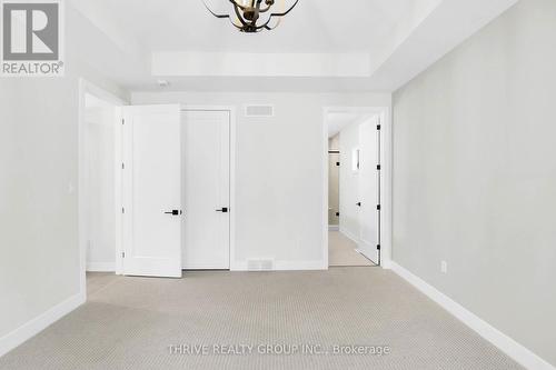 117 Aspen Circle, Thames Centre (Thorndale), ON - Indoor Photo Showing Other Room