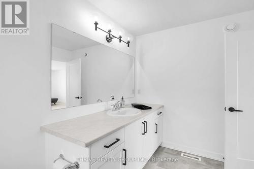 3 Basil Crescent, Middlesex Centre (Ilderton), ON - Indoor Photo Showing Bathroom