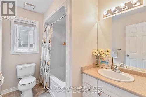 2901 Biddulph Street, London, ON - Indoor Photo Showing Bathroom