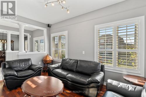 133 Swindells Street, Clarington (Bowmanville), ON - Indoor Photo Showing Living Room