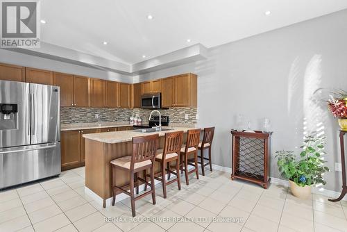 133 Swindells Street, Clarington (Bowmanville), ON - Indoor Photo Showing Kitchen With Stainless Steel Kitchen