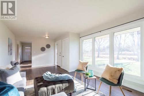 13 Railway Street, Brighton, ON - Indoor Photo Showing Living Room