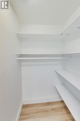 818 - 323 Richmond Street E, Toronto, ON - Indoor With Storage