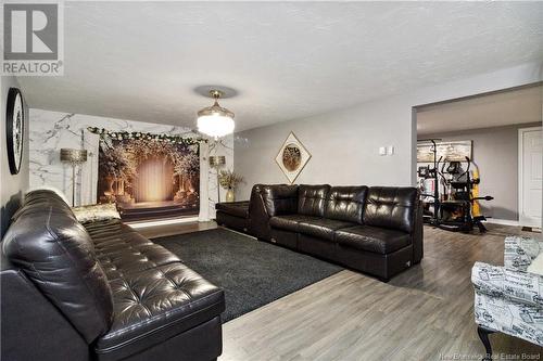 23 Vanessa Court, Riverview, NB - Indoor Photo Showing Living Room