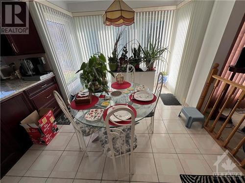 1307 Turner Crescent, Ottawa, ON - Indoor Photo Showing Dining Room