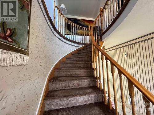 1307 Turner Crescent, Ottawa, ON - Indoor Photo Showing Other Room