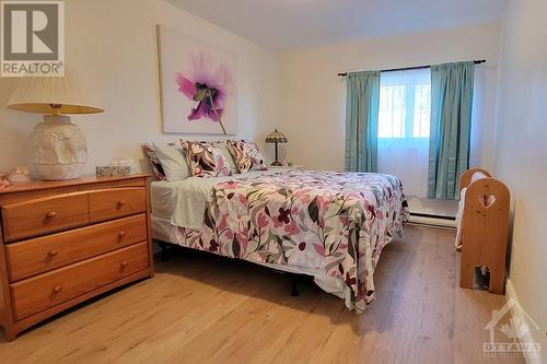 815 Kyle Court Unit#108, Brockville, ON - Indoor Photo Showing Bedroom