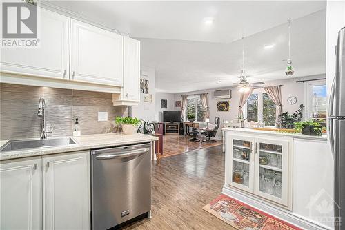 1765 Cabaret Lane, Ottawa, ON - Indoor Photo Showing Kitchen With Upgraded Kitchen