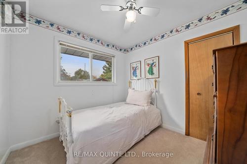 20 Alfred Drive, Belleville, ON - Indoor Photo Showing Bedroom