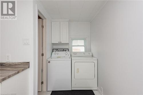 743 Cedar Street, North Bay, ON - Indoor Photo Showing Laundry Room