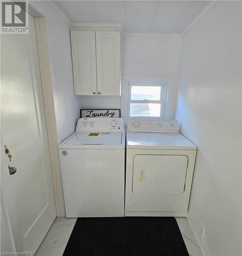 743 Cedar Street, North Bay, ON - Indoor Photo Showing Laundry Room