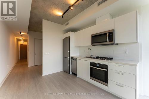 1413 - 195 Mccaul Street, Toronto, ON - Indoor Photo Showing Kitchen