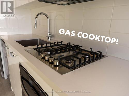 1413 - 195 Mccaul Street, Toronto, ON - Indoor Photo Showing Kitchen