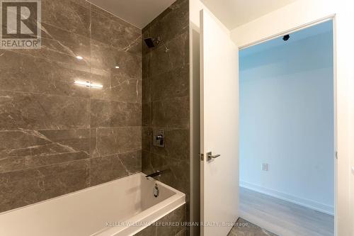 1413 - 195 Mccaul Street, Toronto, ON - Indoor Photo Showing Bathroom