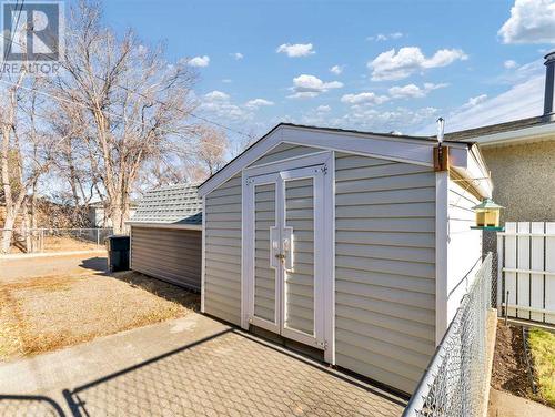 1678 29 Street Se, Medicine Hat, AB 