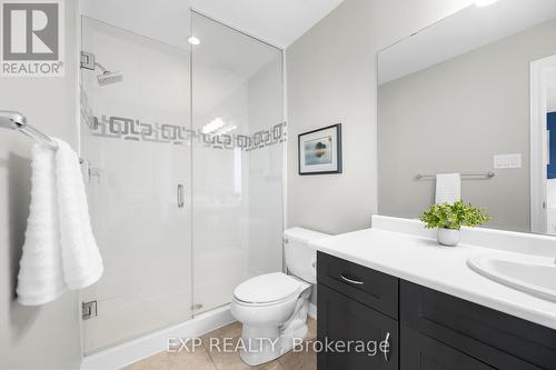 71 - 1401 Plains Road E, Burlington, ON - Indoor Photo Showing Bathroom