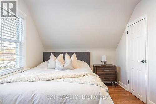 645 Weber Street E, Kitchener, ON - Indoor Photo Showing Bedroom