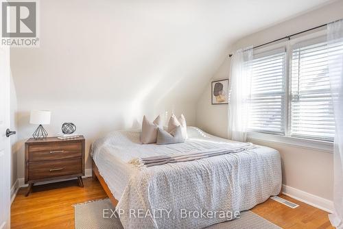 645 Weber Street E, Kitchener, ON - Indoor Photo Showing Bedroom