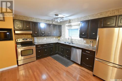 1418 Latrace Road, Saskatoon, SK - Indoor Photo Showing Kitchen With Double Sink