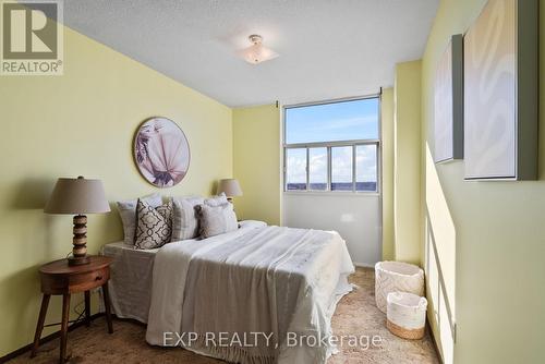 1410 - 44 Falby Court, Ajax (South East), ON - Indoor Photo Showing Bedroom