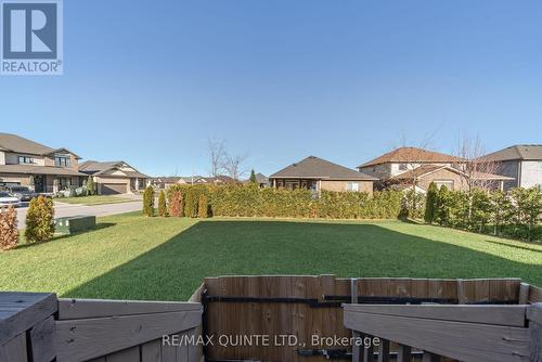 69 Hampton Ridge Drive, Belleville, ON - Outdoor