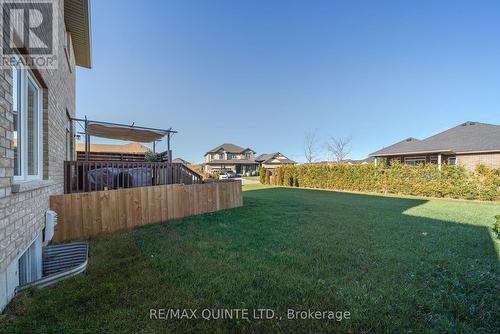 69 Hampton Ridge Drive, Belleville, ON - Outdoor