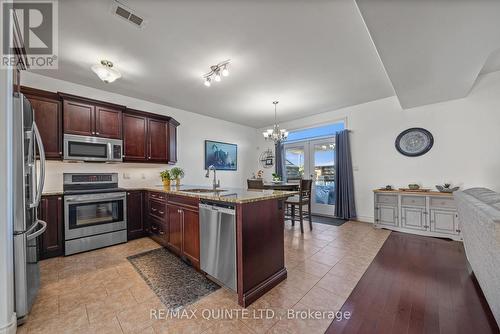 69 Hampton Ridge Drive, Belleville, ON - Indoor Photo Showing Kitchen