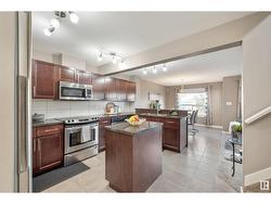 121 51 ST SW  Edmonton, AB T6X 0Z7