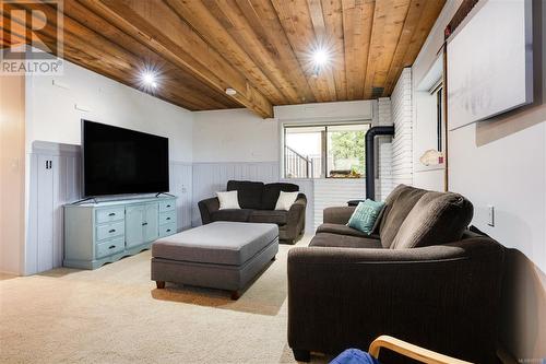 downstairs family/rec room. - 724 Nancy Greene Dr, Campbell River, BC 