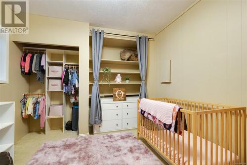 Downstairs bedroom - 724 Nancy Greene Dr, Campbell River, BC 