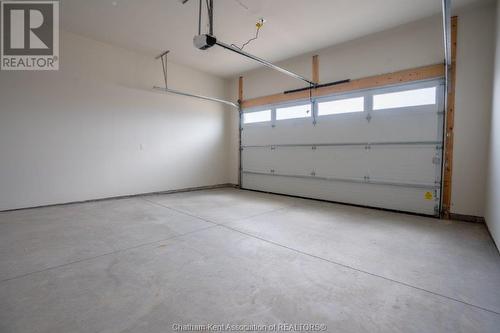 60 Duskridge Road, Chatham, ON - Indoor Photo Showing Garage