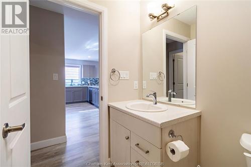 183 Moonstone Crescent, Chatham, ON - Indoor Photo Showing Bathroom