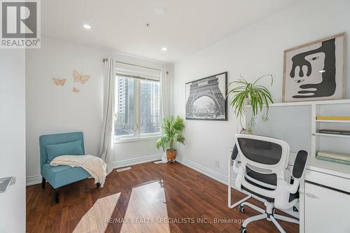 212 - 5 Richgrove Drive, Toronto, ON - Indoor