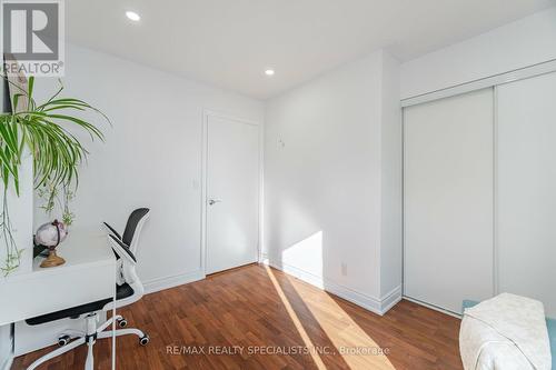 212 - 5 Richgrove Drive, Toronto, ON - Indoor Photo Showing Other Room