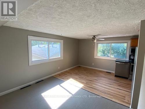 305 Belfield Street, London, ON - Indoor Photo Showing Other Room