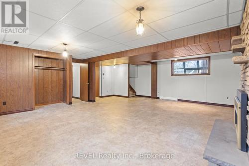 33 Ellis Street, West Lincoln (057 - Smithville), ON - Indoor