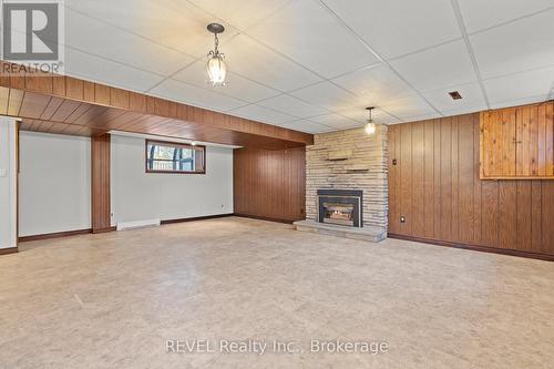 33 Ellis Street, West Lincoln (057 - Smithville), ON - Indoor