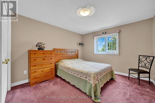 27 Hollyridge Crescent, Kitchener, ON - Indoor Photo Showing Bedroom