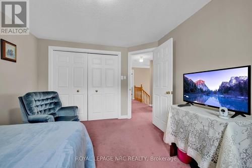 27 Hollyridge Crescent, Kitchener, ON - Indoor Photo Showing Bedroom