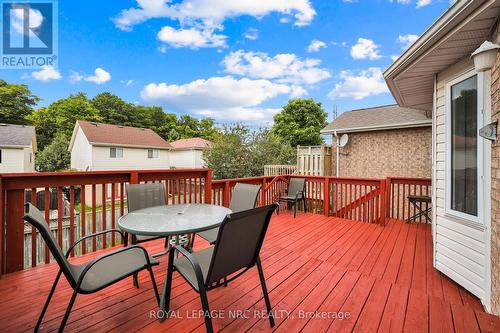 27 Hollyridge Crescent, Kitchener, ON - Outdoor With Deck Patio Veranda With Exterior