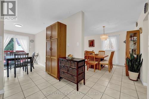 27 Hollyridge Crescent, Kitchener, ON - Indoor Photo Showing Dining Room