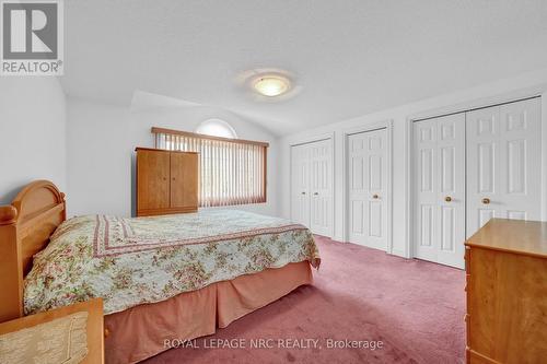 27 Hollyridge Crescent, Kitchener, ON - Indoor Photo Showing Bedroom