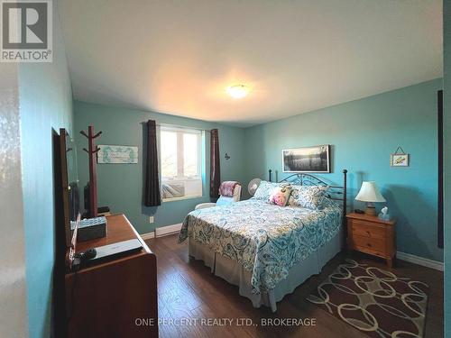 515 - 358 Queen Mary Road, Kingston (West Of Sir John A. Blvd), ON - Indoor Photo Showing Bedroom