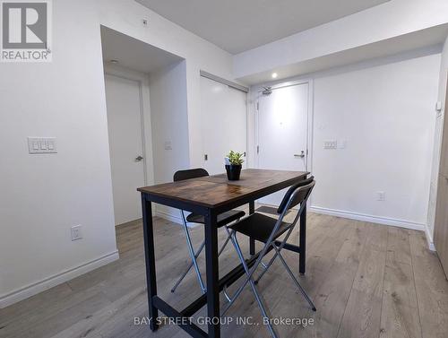 712 - 159 Dundas Street N, Toronto, ON - Indoor Photo Showing Dining Room