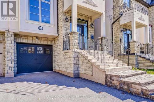 8293 Kipling Avenue, Vaughan, ON - Outdoor